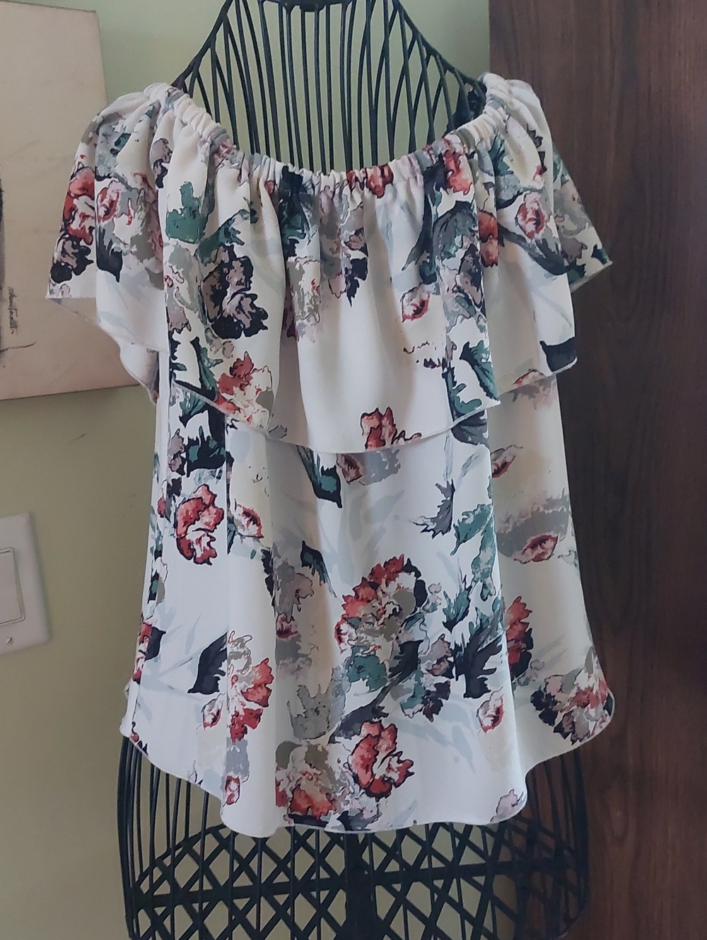 Wilfred Floral Off-Shoulder Ruffle Blouse - White with Green & Coral Accents